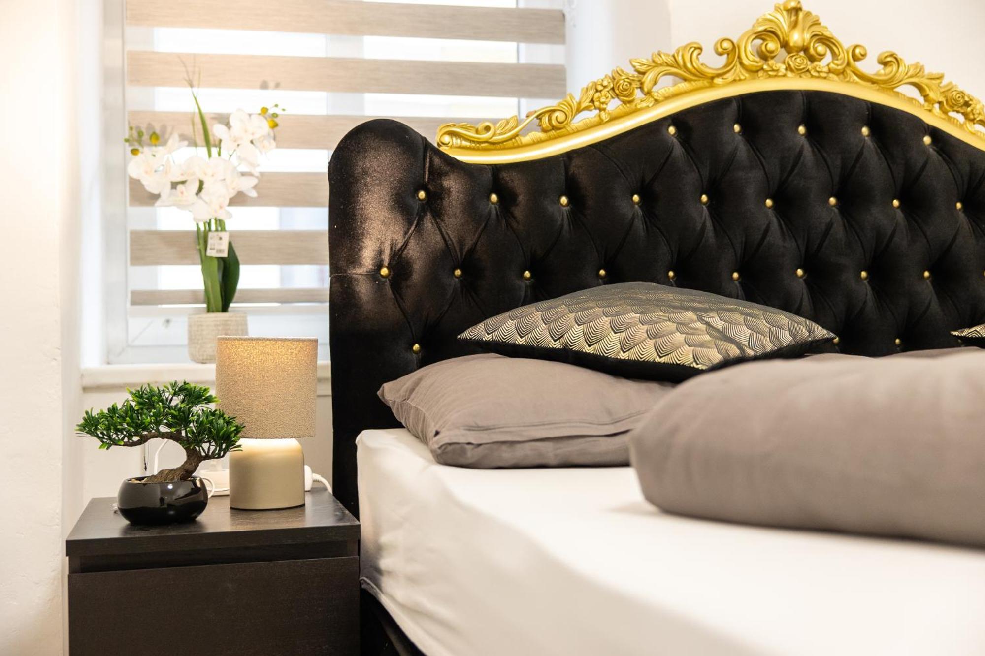 Royal Residences * Viena